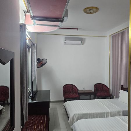Khach San Trung Mai Otel Ho Şi Min Dış mekan fotoğraf