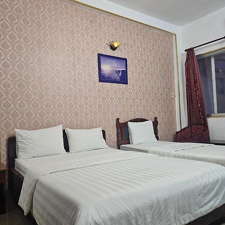 Khach San Trung Mai Otel Ho Şi Min Dış mekan fotoğraf