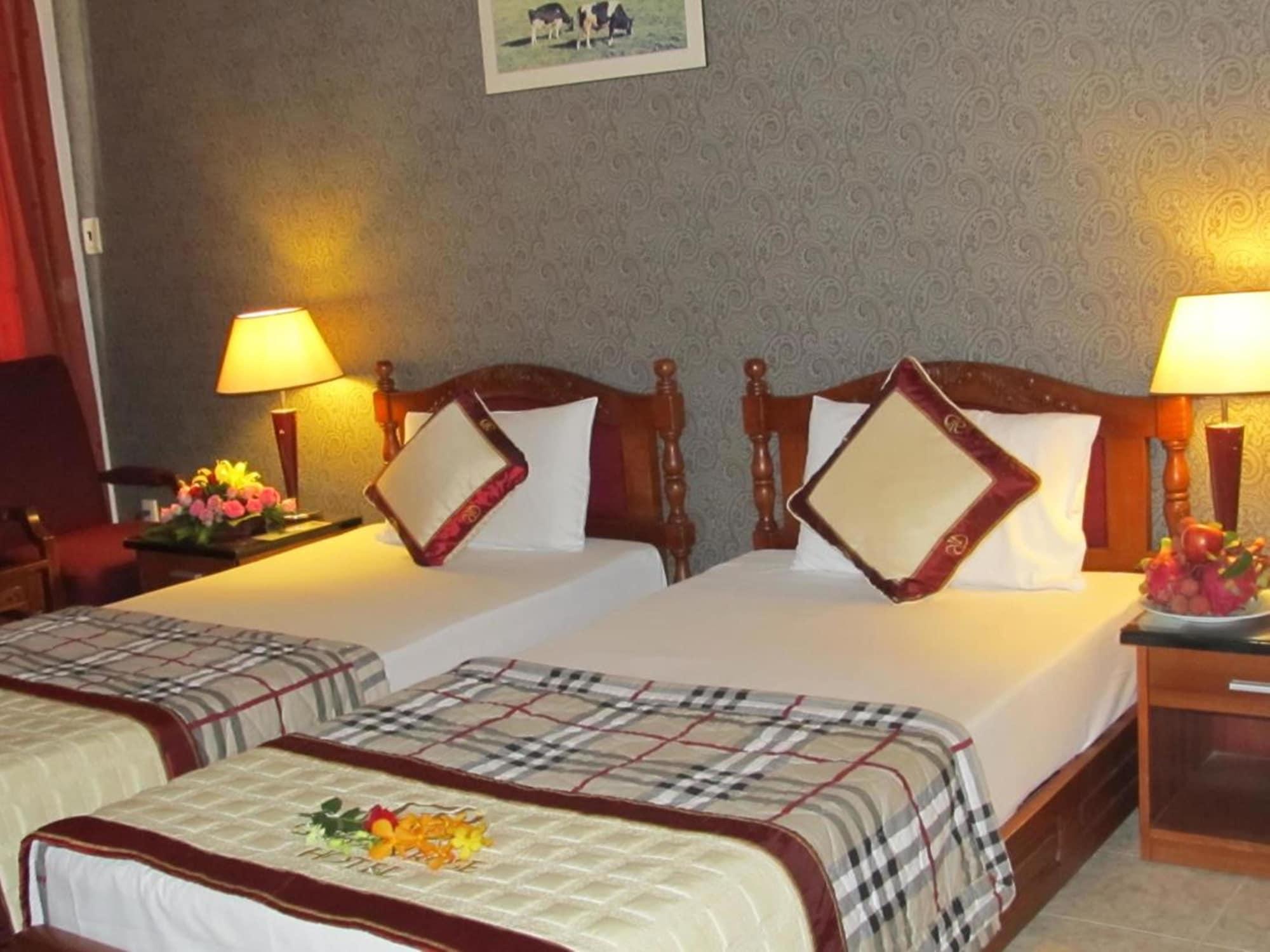 Khach San Trung Mai Otel Ho Şi Min Dış mekan fotoğraf