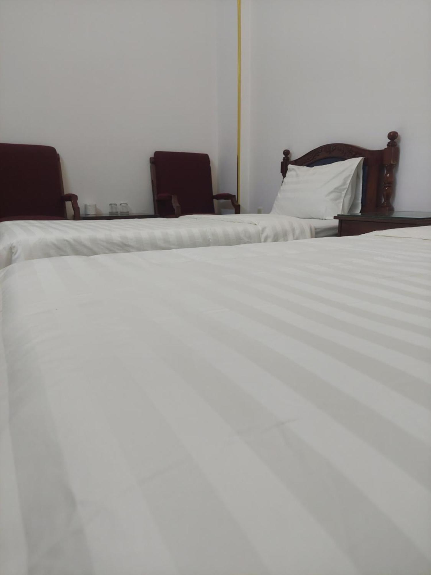Khach San Trung Mai Otel Ho Şi Min Dış mekan fotoğraf