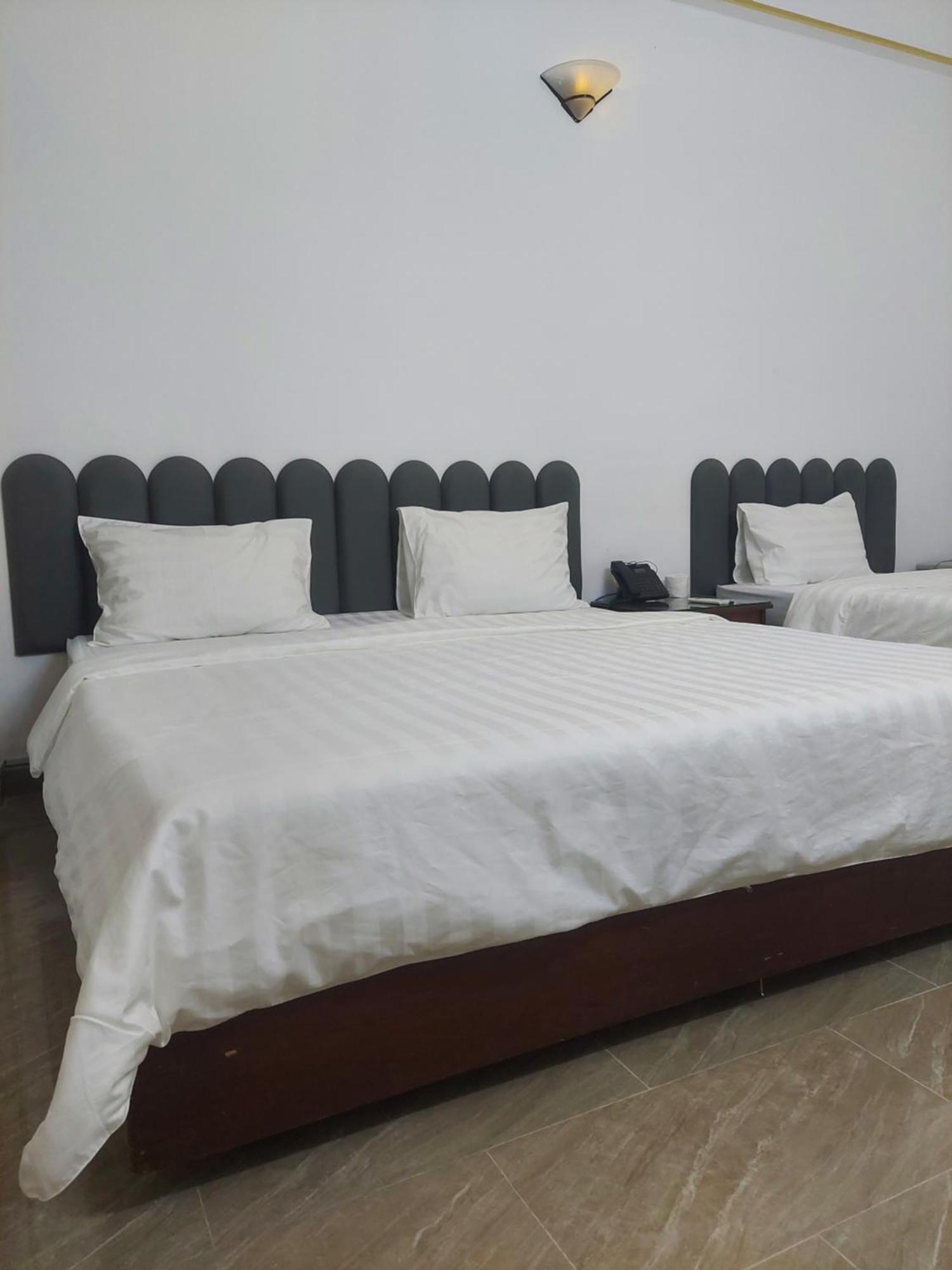 Khach San Trung Mai Otel Ho Şi Min Dış mekan fotoğraf