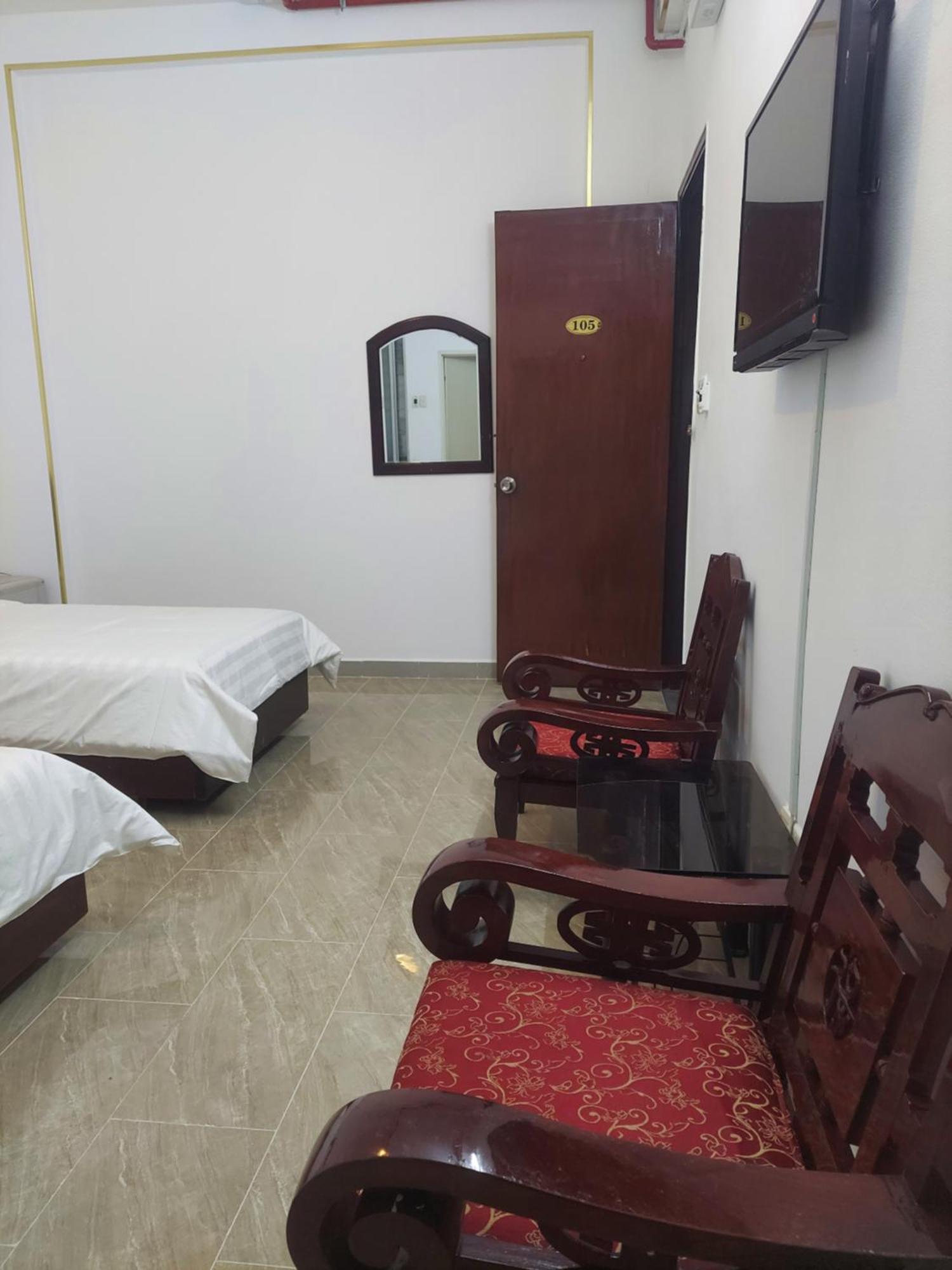 Khach San Trung Mai Otel Ho Şi Min Dış mekan fotoğraf