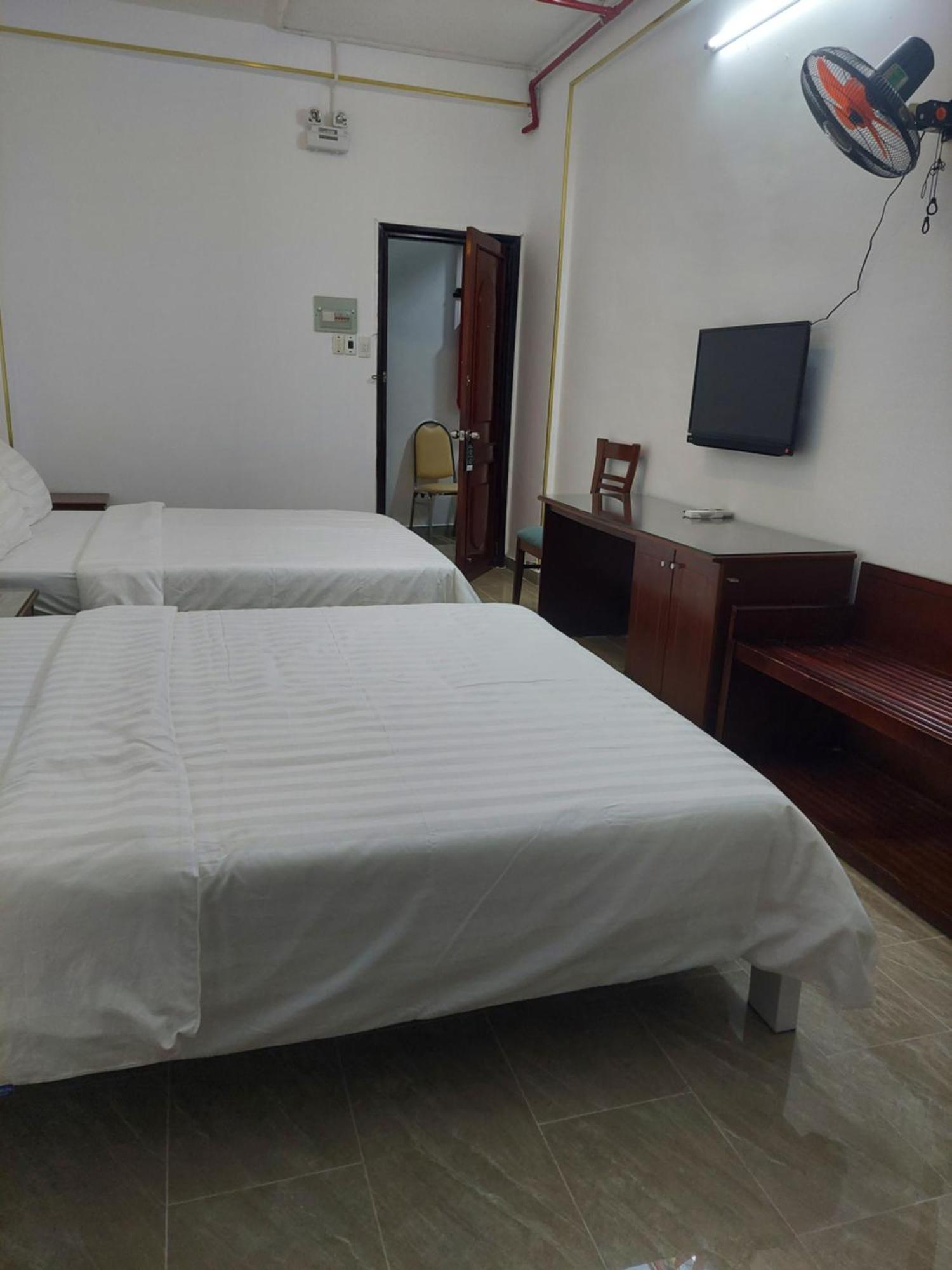 Khach San Trung Mai Otel Ho Şi Min Dış mekan fotoğraf