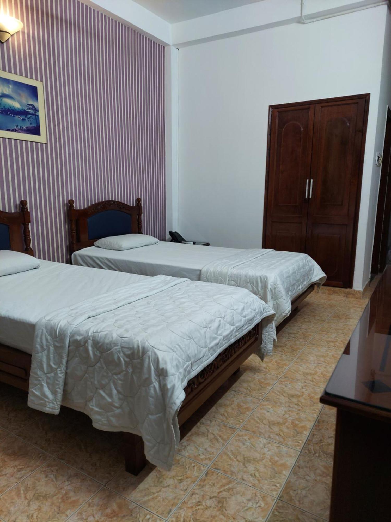 Khach San Trung Mai Otel Ho Şi Min Dış mekan fotoğraf