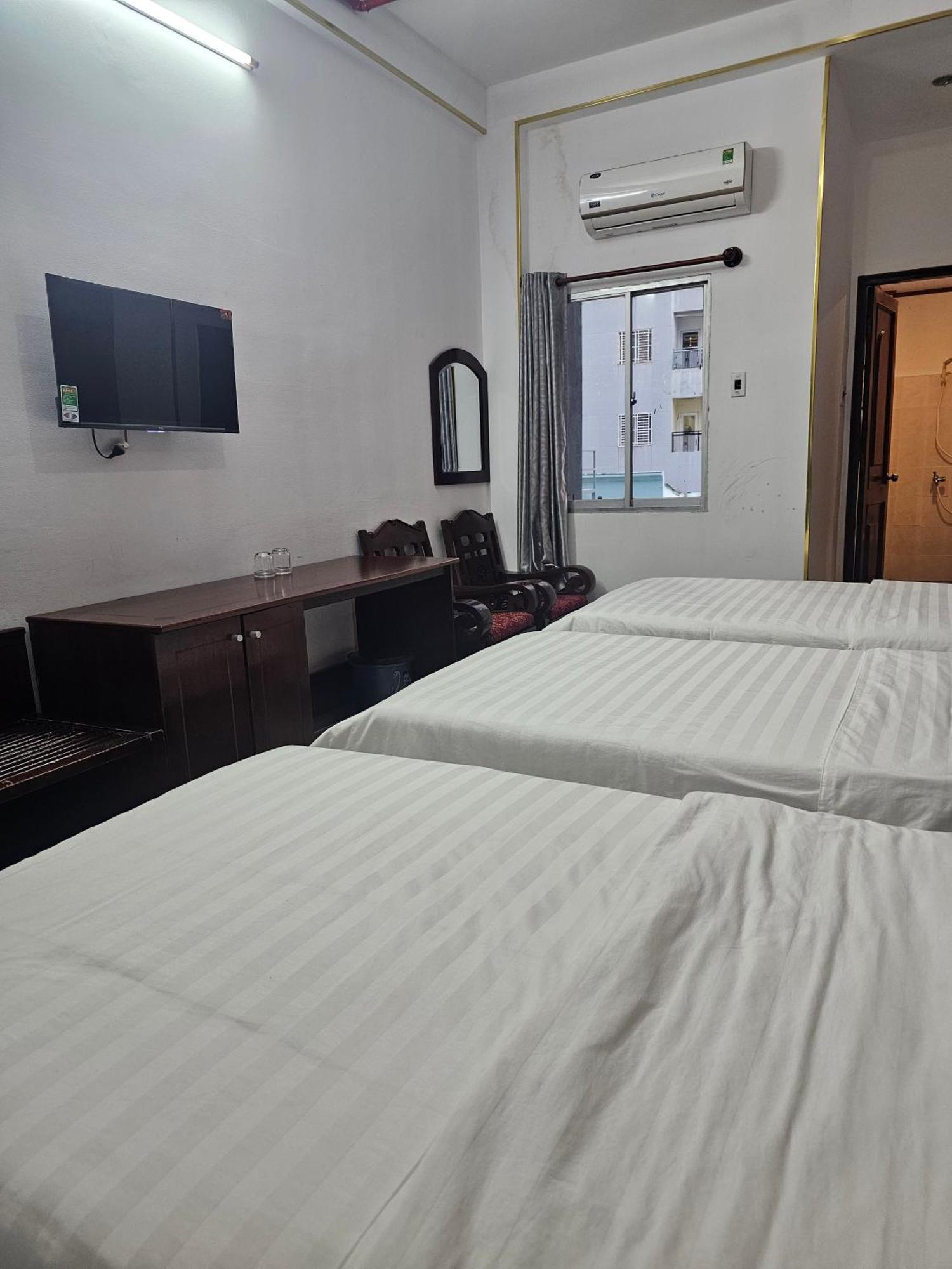 Khach San Trung Mai Otel Ho Şi Min Dış mekan fotoğraf