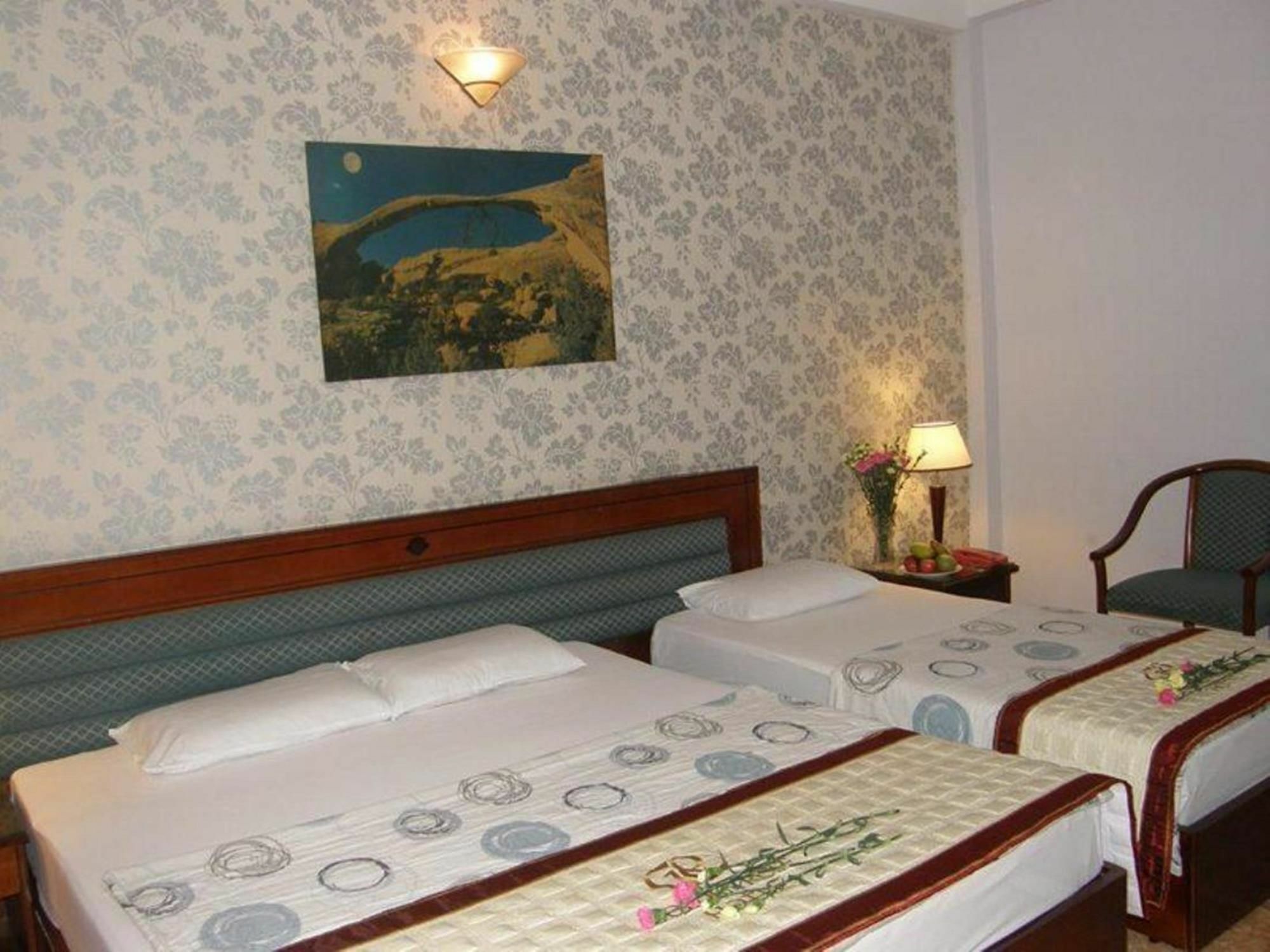 Khach San Trung Mai Otel Ho Şi Min Dış mekan fotoğraf